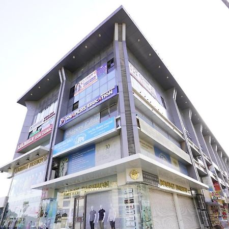 Hotel Nova Rooms Atlanta Shopping 苏拉特 外观 照片