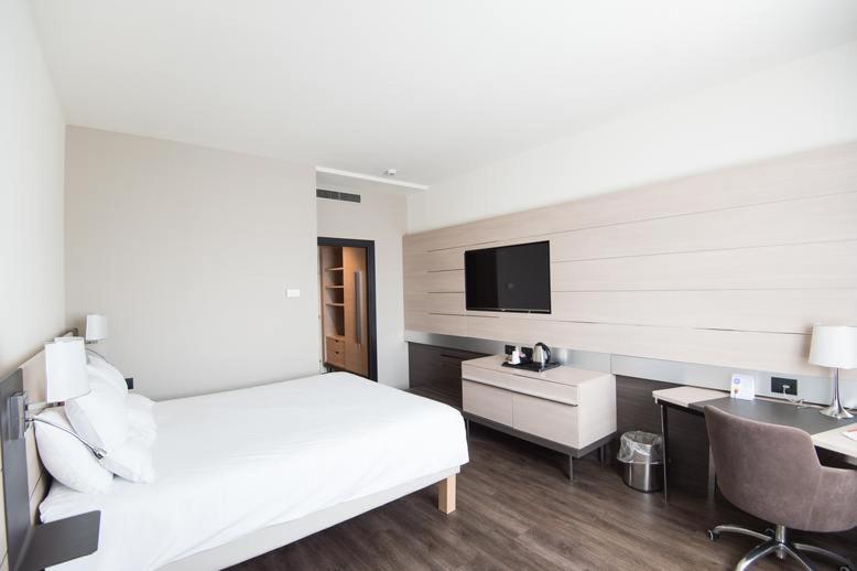 Hotel Nova Rooms Atlanta Shopping 苏拉特 外观 照片